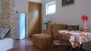 Апартаменты Apartments Abramovic Сутоморе Апартаменты-студио-3